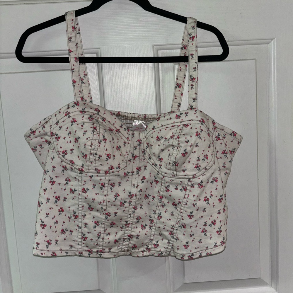 floral tank top